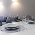 Rent 2 bedroom apartment of 61 m² in Milano