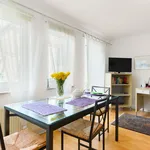 Rent 1 bedroom apartment of 47 m² in Stuttgart