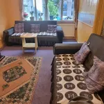 Rent 4 bedroom house in East Midlands