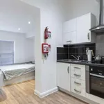 Rent 1 bedroom flat in Leicester