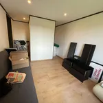 Maison de 350 m² avec 2 chambre(s) en location à Mont