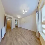 Rent 2 bedroom flat in Glasgow  West