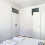 Rent a room in lisbon