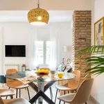 Rent 3 bedroom apartment of 130 m² in Granada