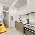 Rent 2 bedroom apartment in Lisbon