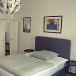 Rent a room of 100 m² in berlin