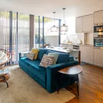 Rent 1 bedroom apartment of 50 m² in Porto