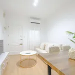 Rent 2 bedroom apartment of 40 m² in madrid