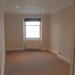 Rent 2 bedroom apartment in Brighton