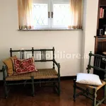 Single family villa, good condition, 340 m², Centro, Sale Marasino