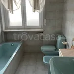 Rent 2 bedroom apartment of 76 m² in Torino