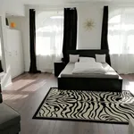 Rent 2 bedroom apartment of 32 m² in Stuttgart