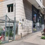 Affitto 5 camera appartamento di 120 m² in Naples