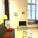 Rent 1 bedroom apartment of 30 m² in NICE