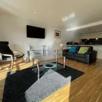 Rent 3 bedroom flat of 90 m² in Glasgow