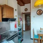 Rent 5 bedroom apartment of 90 m² in Genoa