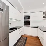 Rent 3 bedroom apartment of 65 m² in Krakow