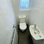 Rent 5 bedroom flat in Nottingham