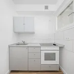 Rent 1 bedroom apartment of 35 m² in Berlin