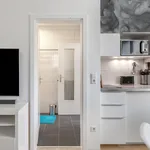 Rent 1 bedroom apartment of 28 m² in Stuttgart