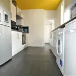 Rent 3 bedroom flat in Stoke-on-Trent