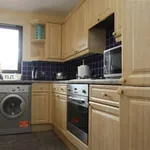 Rent 2 bedroom flat in Stirling