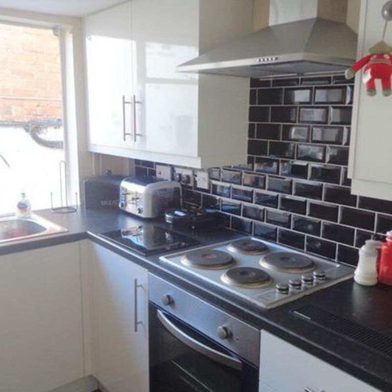 Terraced house to rent in Port Street, Evesham WR11