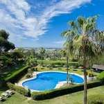 Alquilo 3 dormitorio apartamento de 262 m² en Marbella