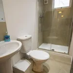 Rent 4 bedroom flat in Birmingham