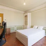 Rent a room in lisbon