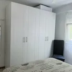 Alquilar 4 dormitorio apartamento en Malaga