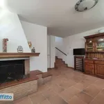 Rent 5 bedroom house of 140 m² in Arezzo