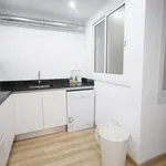 Rent 3 bedroom apartment of 9 m² in Barcelona