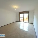 Affitto 6 camera casa di 150 m² in Palermo