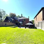 Rent 11 bedroom house in Toronto