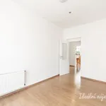 Pronajměte si 3 ložnic/e byt o rozloze 79 m² v Prague