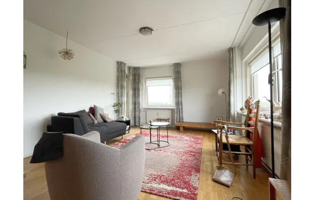 Huur 4 slaapkamer appartement van 93 m² in 7322 NN Apeldoorn