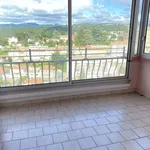 Appartement de 64 m² avec 2 chambre(s) en location à Aubenas