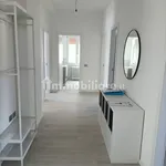 Rent 5 bedroom apartment of 120 m² in Modena