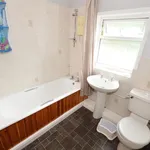 Rent 2 bedroom flat in West Midlands