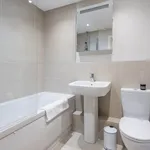 Rent 2 bedroom flat in Bath