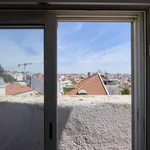 Rent a room in lisbon