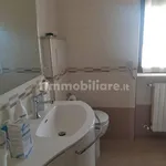 Rent 5 bedroom apartment of 80 m² in Foggia