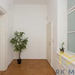 Pronajměte si 2 ložnic/e byt o rozloze 84 m² v Praha