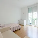 Rent 5 bedroom apartment in Valencia