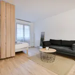 Rent 1 bedroom apartment of 34 m² in Paris