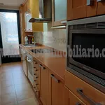 Alquilo 3 dormitorio apartamento de 100 m² en Albacete