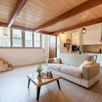 Rent 1 bedroom apartment of 40 m² in Florence