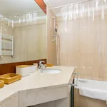 Alugar 2 quarto apartamento de 135 m² em Lisbon