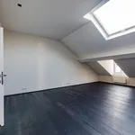 Huur 3 slaapkamer appartement van 207 m² in Brussels